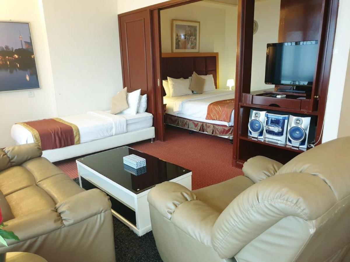 Victory Apartment Berjaya Times Square Kl Kuala Lumpur Buitenkant foto